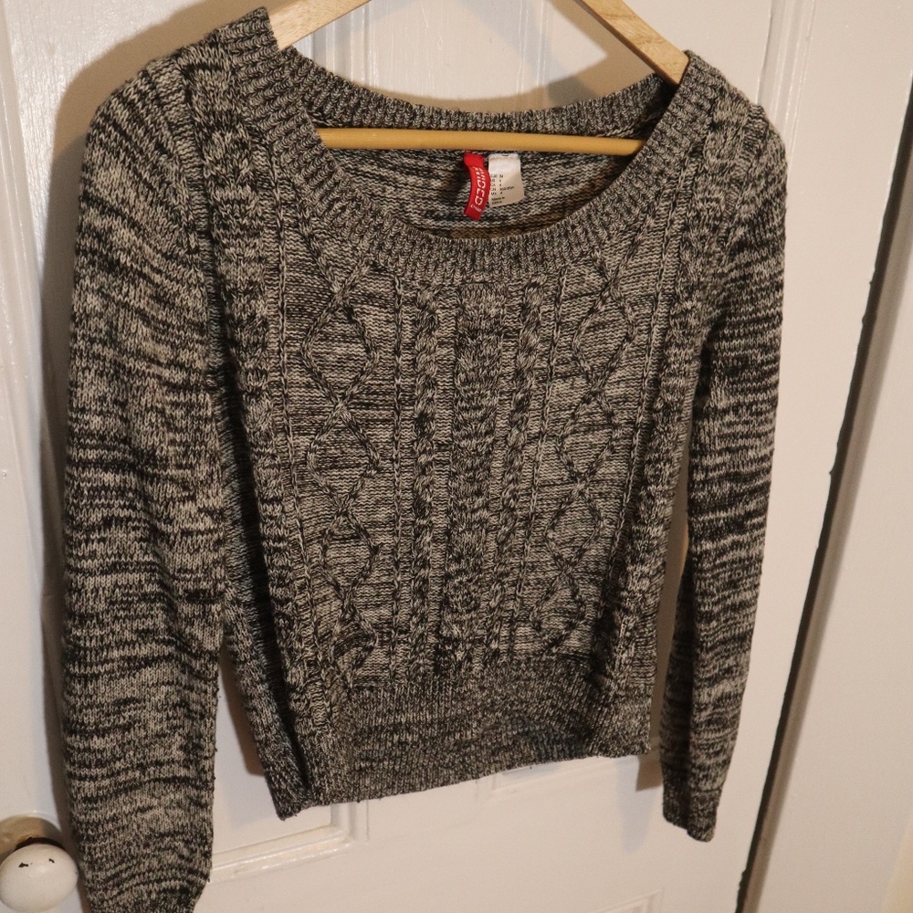H&M Cropped Heather Grey Sweater